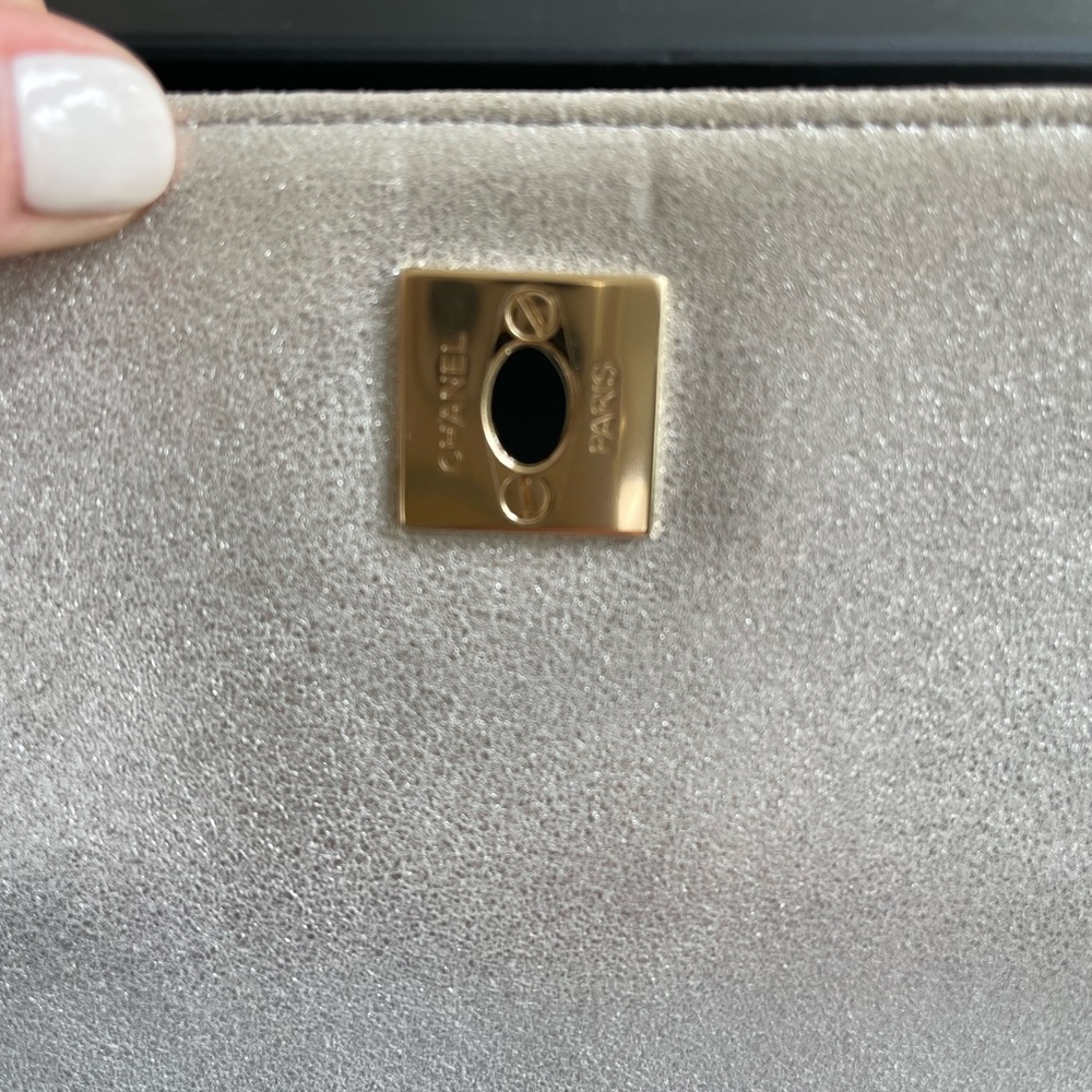 CHANEL Flap Bag/Shoulder Bag - Picture 8 of 14